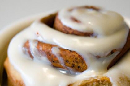 Easy Cinnamon Roll Mug Recipe: Sweet Treat in Minutes