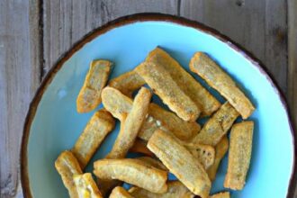 Cheesy Low-Carb Sticks: A Tasty Snack for Keto Fans