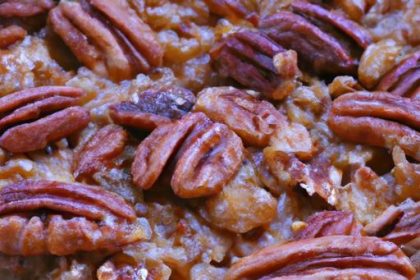 Wholesome Pecan Oatmeal Bake: A Nutty Breakfast Delight